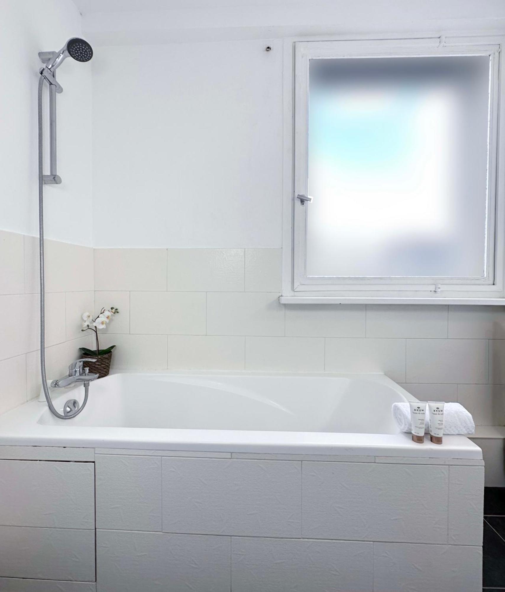 Spacious & Luxurious Flat In Montparnasse Paris Extérieur photo