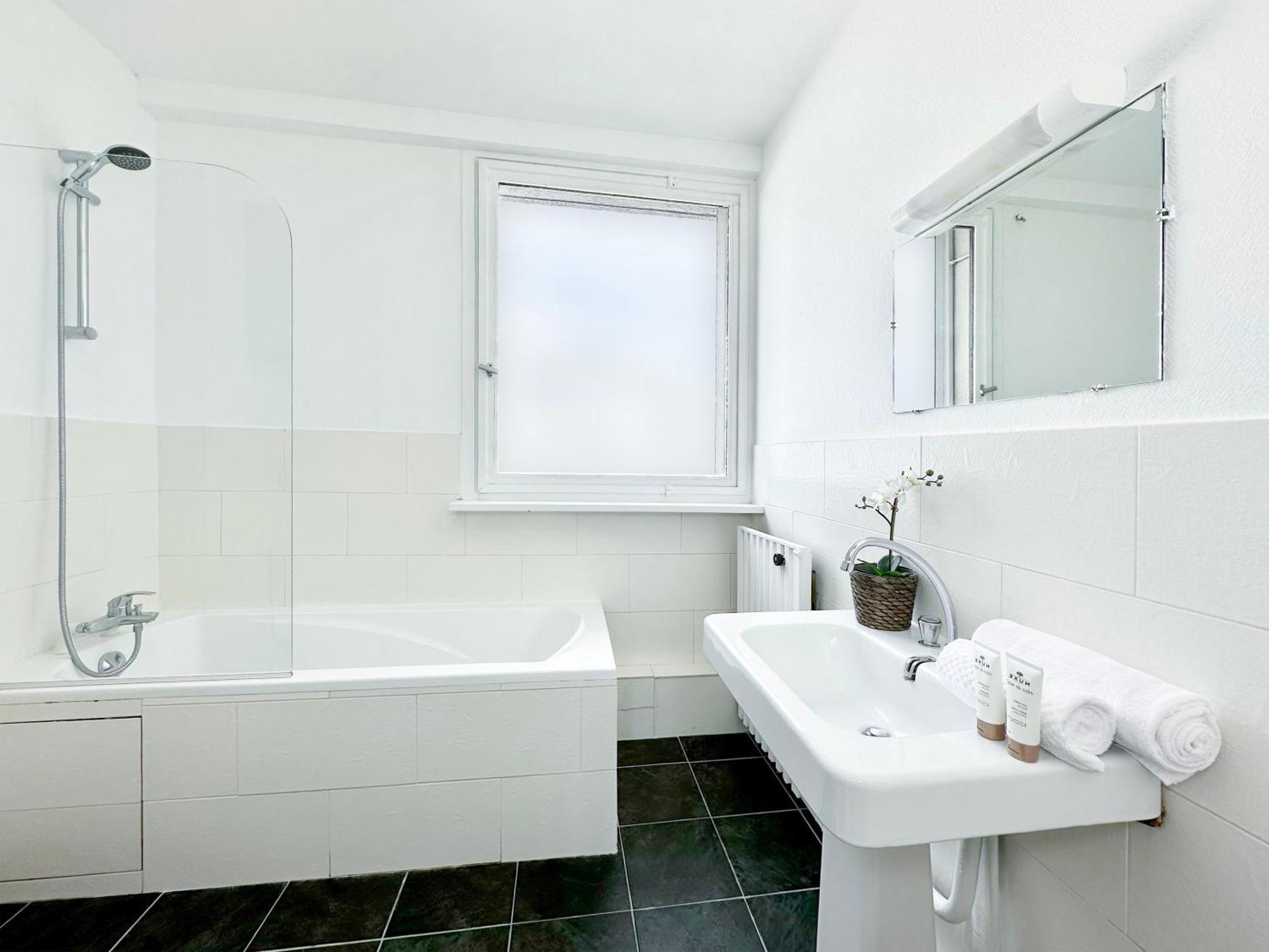 Spacious & Luxurious Flat In Montparnasse Paris Extérieur photo